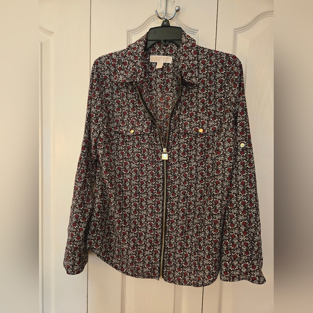Floral Print Women's Shirt - Black and Red